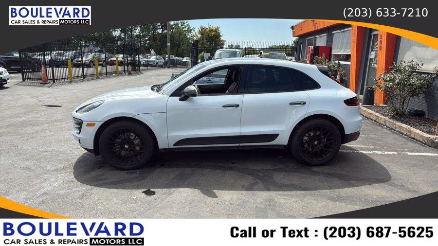 Used 2017 Porsche Macan S image 4