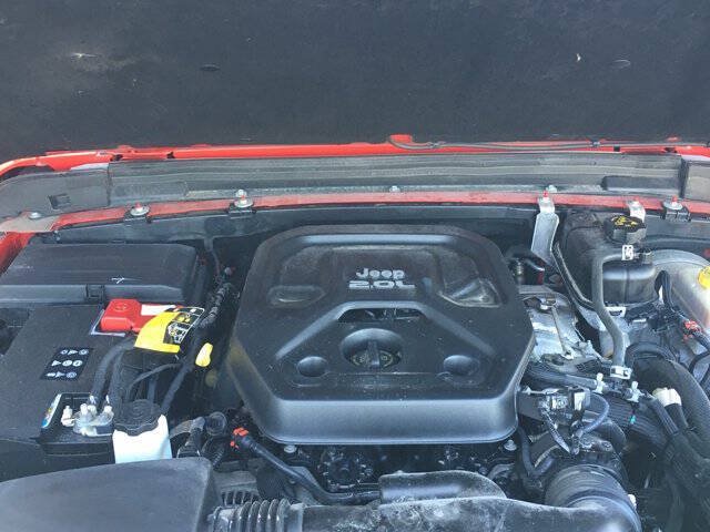 Used 2022 Jeep Wrangler Unlimited Sport AWD/4WD image 26