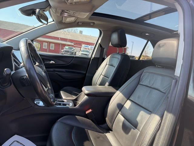 Used 2019 Chevrolet Equinox Premier w/ Premier True North Edition AWD/4WD image 11