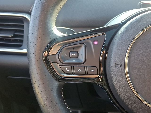 Used 2023 VinFast VF 8 Plus image 26