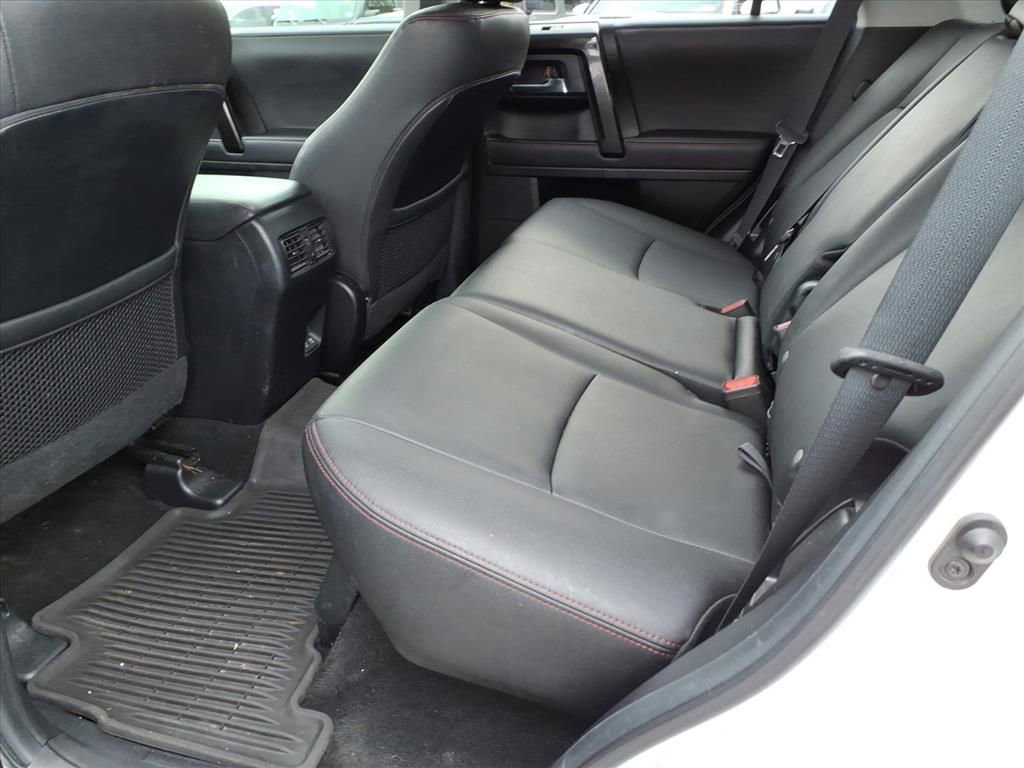 Used 2020 Toyota 4Runner TRD Off-Road Premium image 15