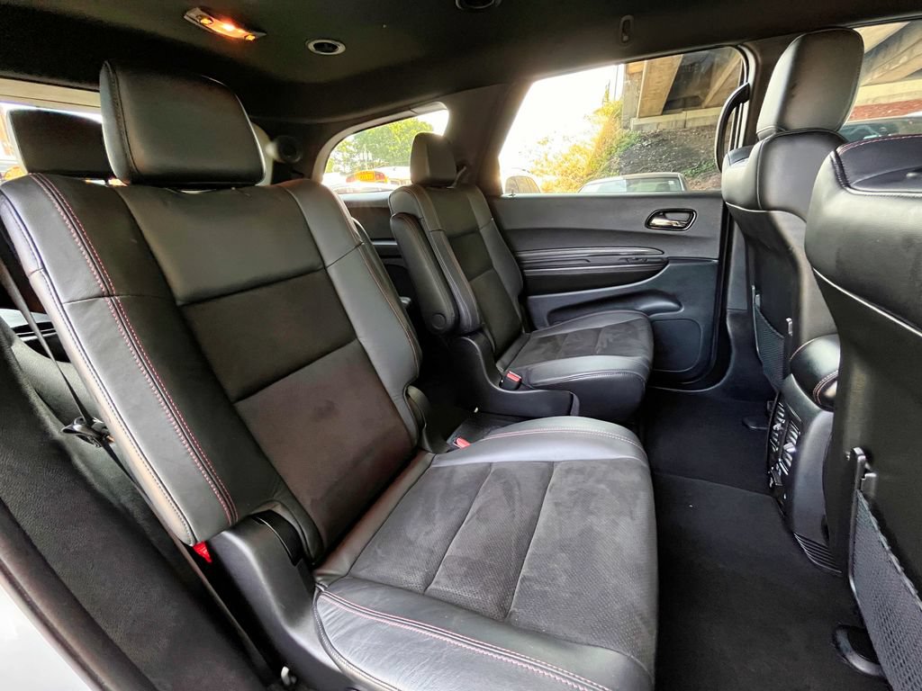 Used 2022 Dodge Durango R/T w/ Blacktop Package AWD/4WD image 27