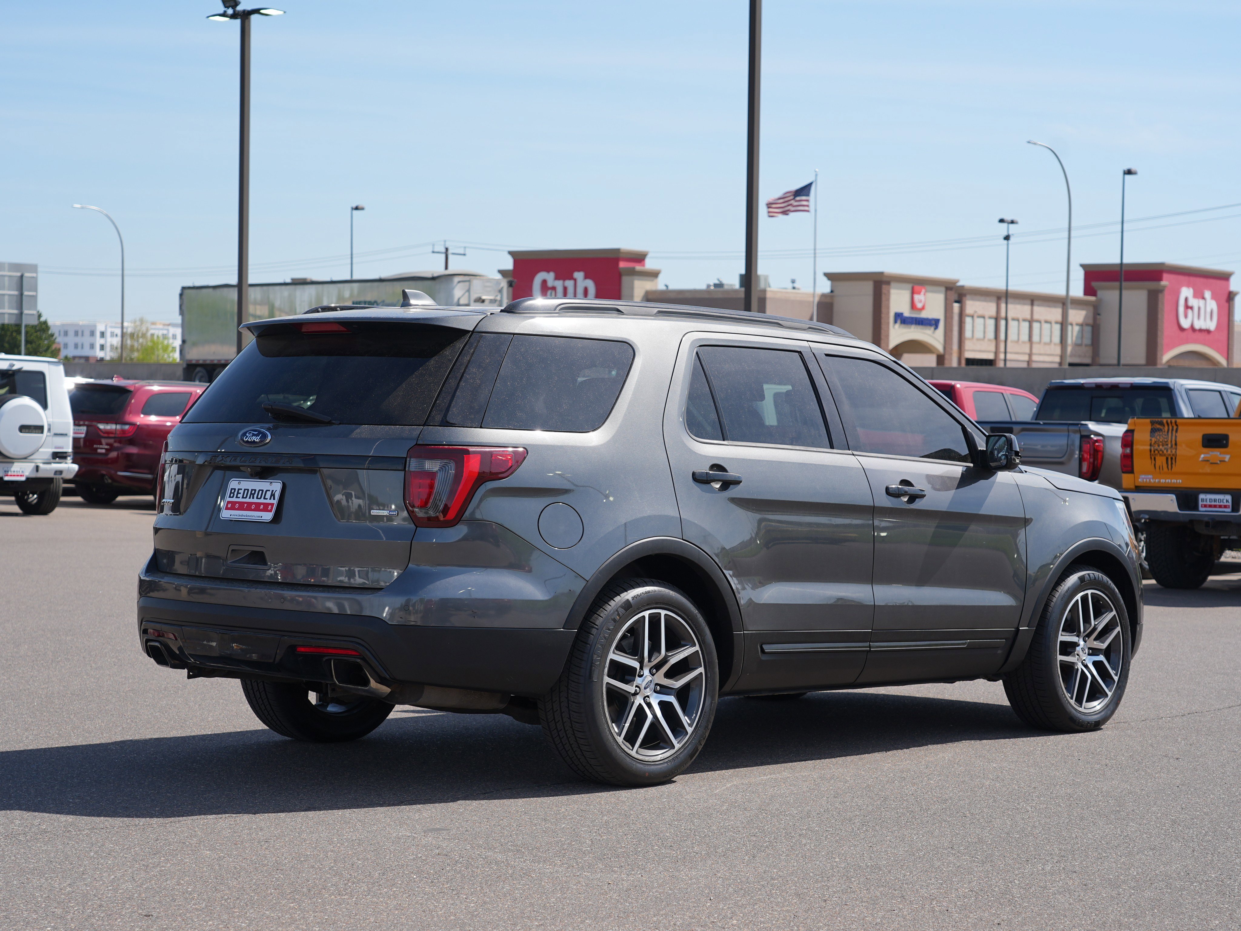 Used 2016 Ford Explorer Sport w/ Equipment Group 401A AWD/4WD image 3