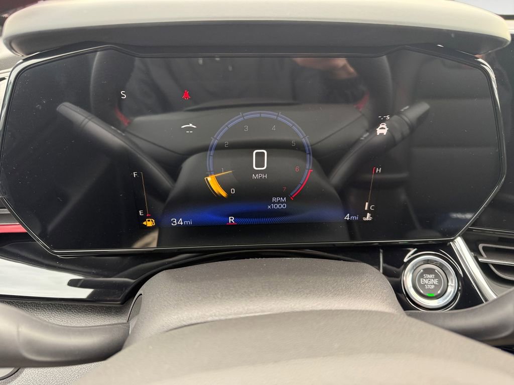 New 2026 Chevrolet Trax RS w/ Driver Confidence Package FWD image 18