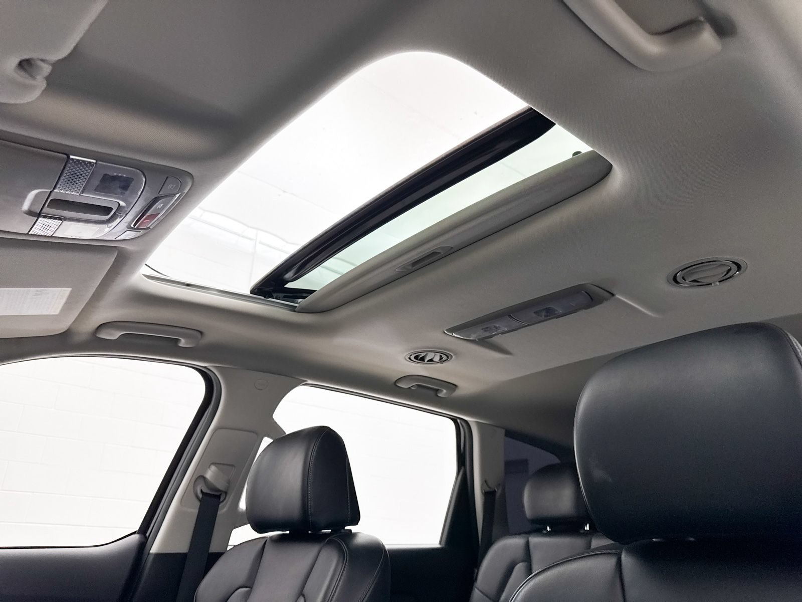 Certified 2024 Kia Telluride S w/ S Sunroof Package FWD image 3
