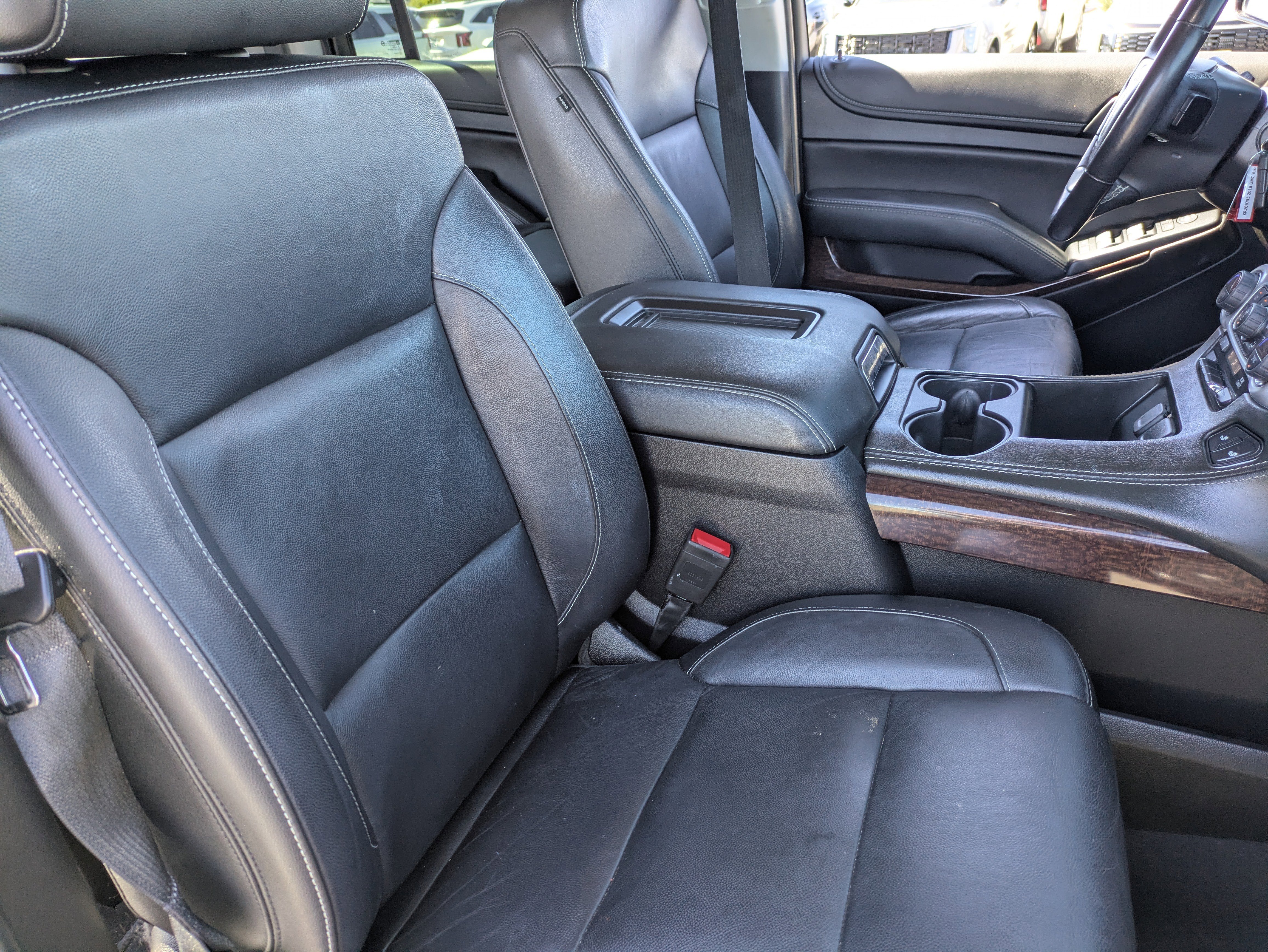 Used 2019 GMC Yukon XL SLT image 11