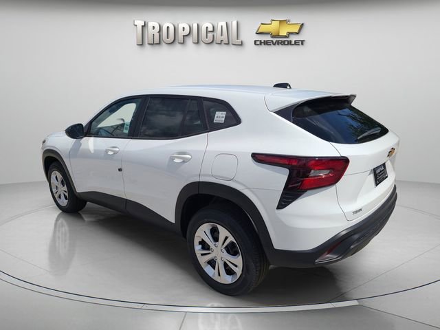 New 2026 Chevrolet Trax LS w/ Driver Confidence Package image 3