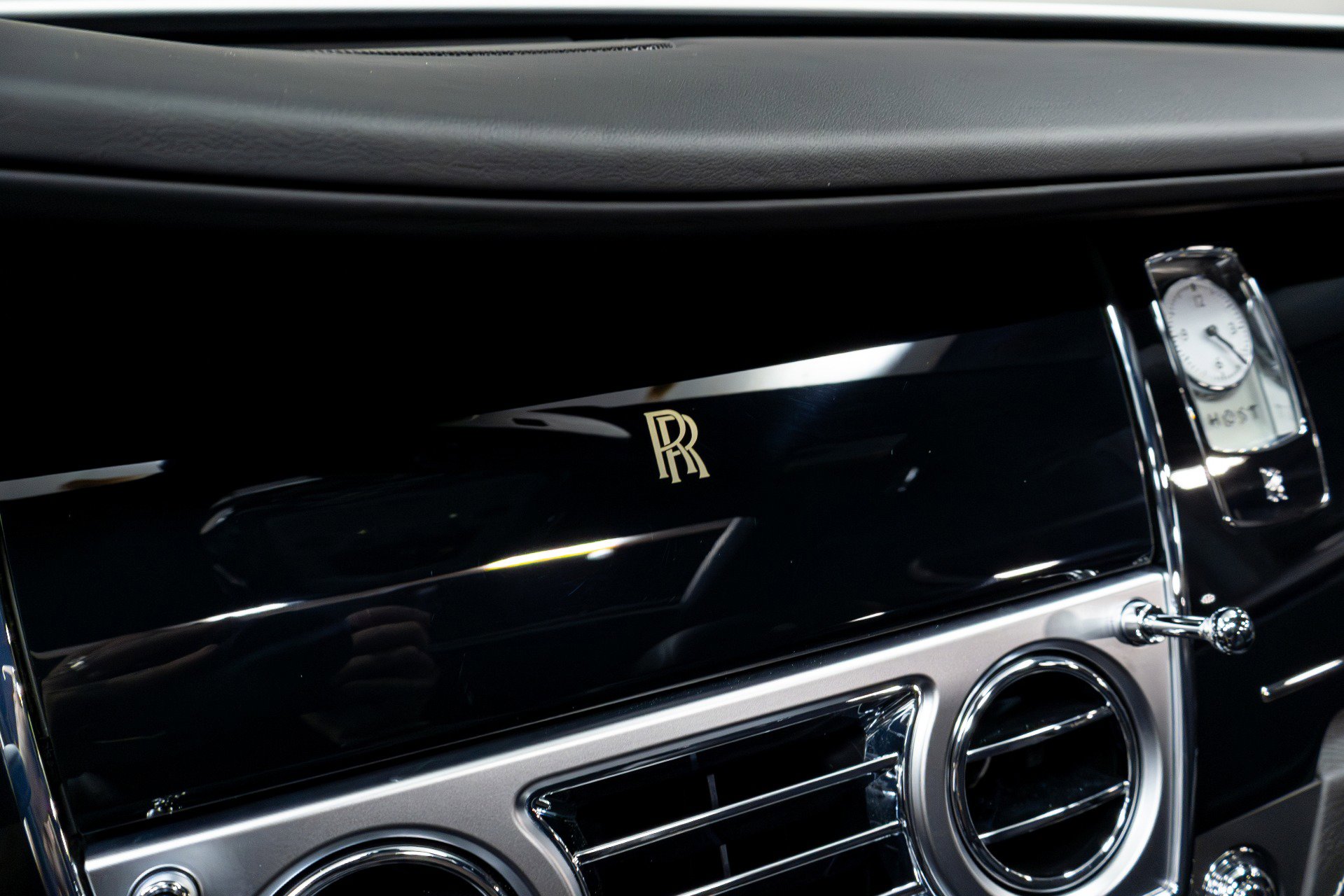 Used 2016 Rolls-Royce Ghost image 89