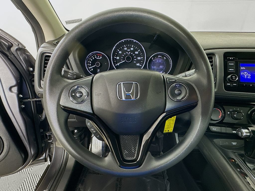 Used 2021 Honda HR-V LX image 9