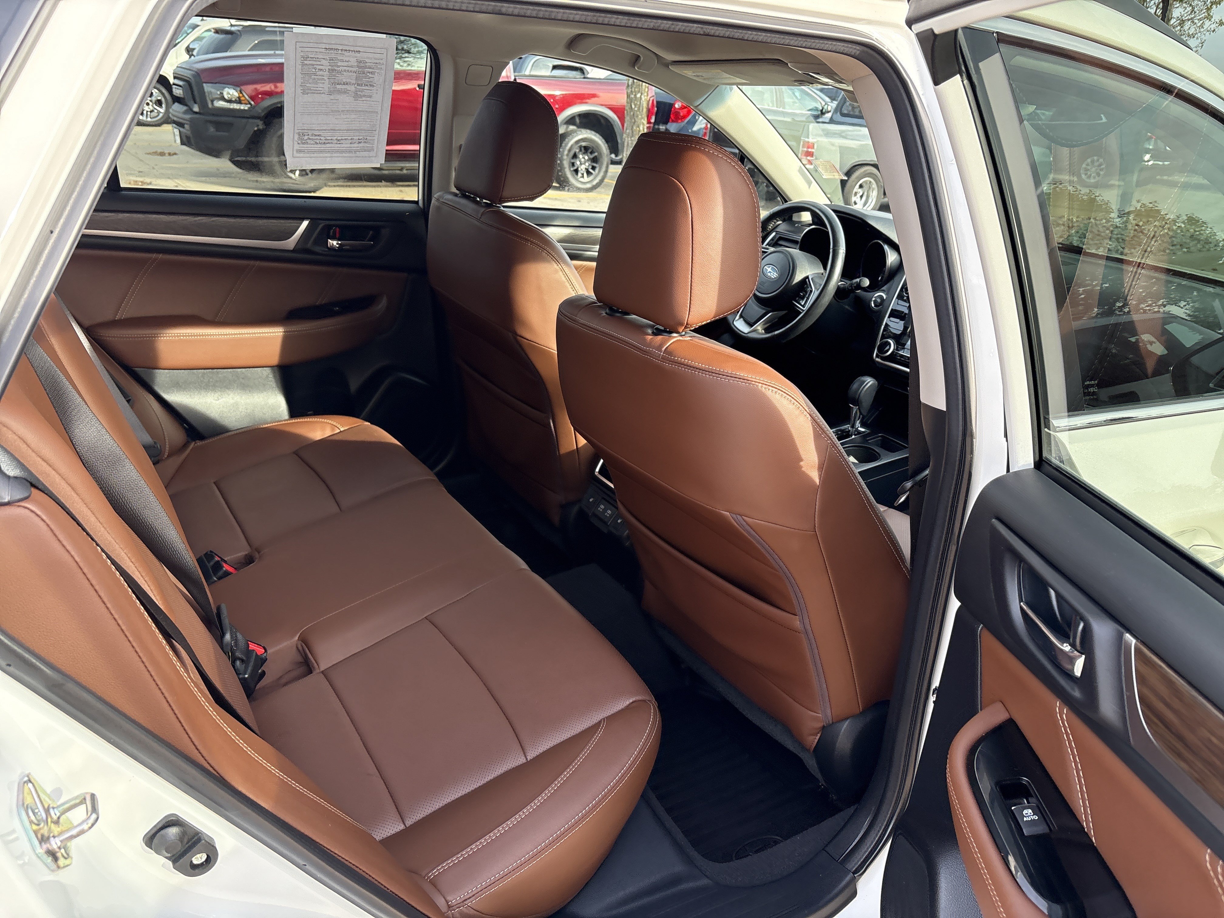 Used 2019 Subaru Outback 2.5i Touring AWD/4WD image 14