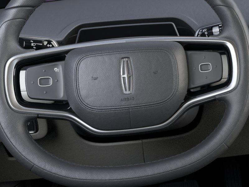 New 2026 Lincoln Nautilus Reserve AWD/4WD image 13