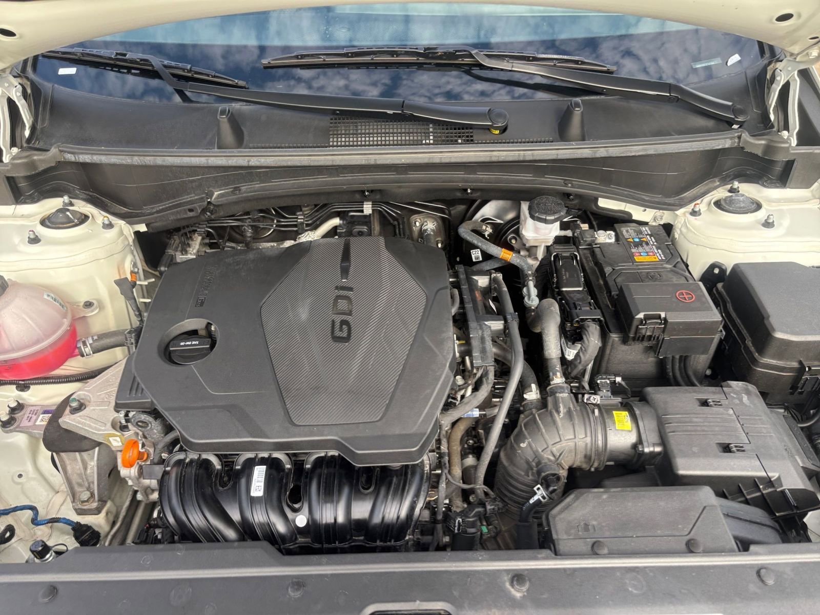 Used 2025 Kia Sportage LX image 31