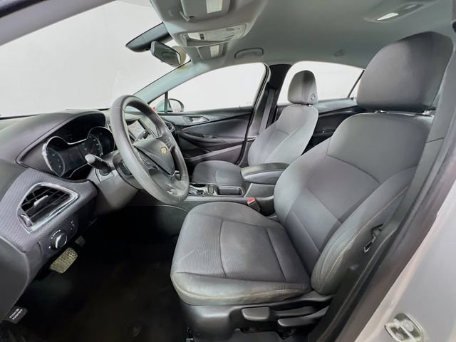 Used 2019 Chevrolet Cruze LS w/ LS Convenience Package FWD image 10