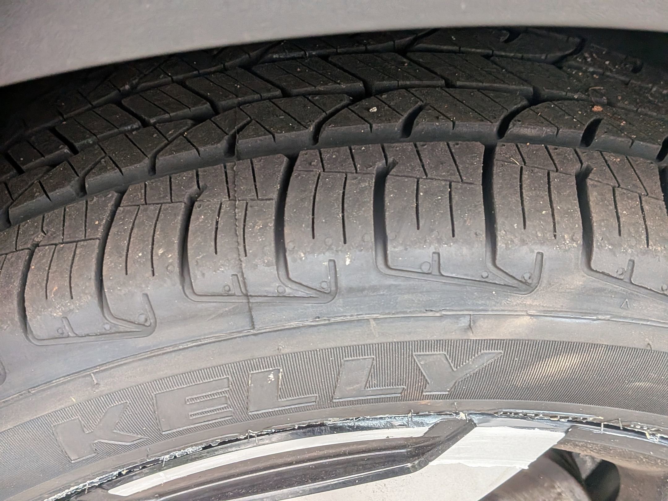 Used 2025 Kia Telluride S AWD/4WD image 13