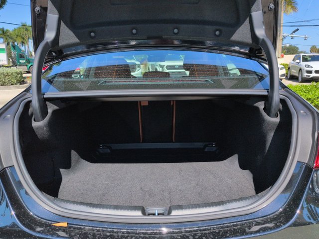 Used 2025 Mercedes-Benz C 300 Sedan image 14
