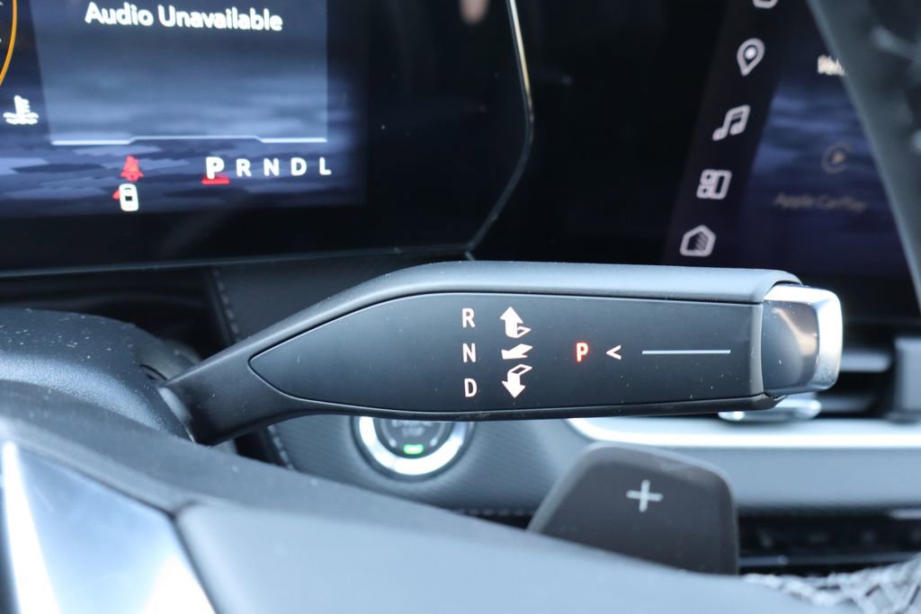 New 2026 Chevrolet Equinox LT image 9