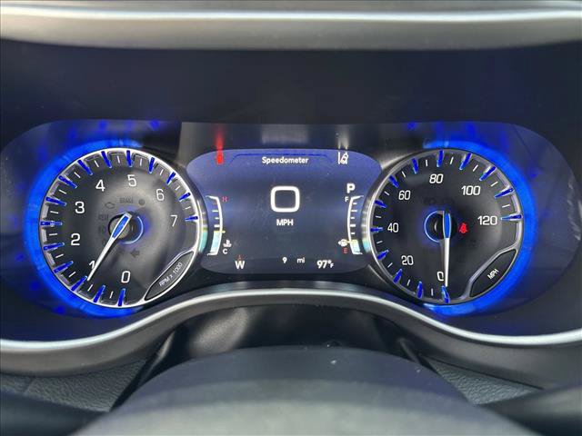 New 2027 Chrysler Pacifica Select FWD image 11