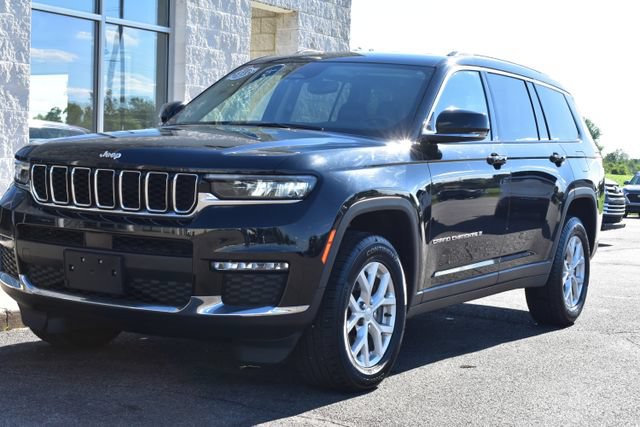 Used 2023 Jeep Grand Cherokee L Limited AWD/4WD image 16