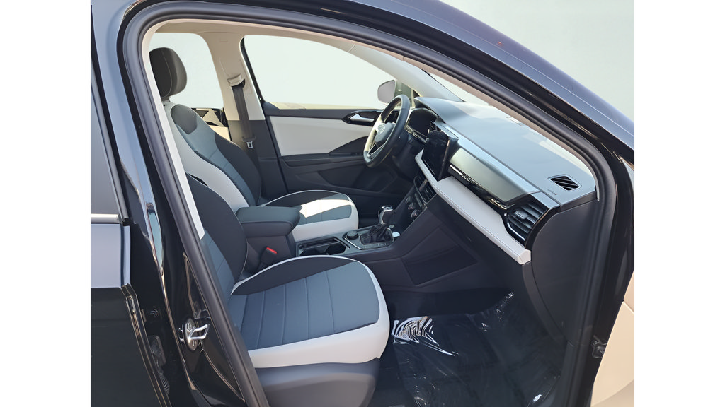 New 2025 Volkswagen Taos S AWD/4WD image 15