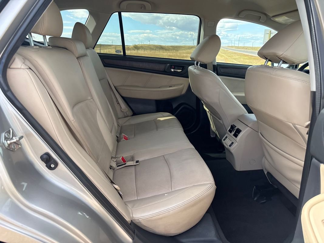 Used 2019 Subaru Outback 2.5i Limited image 16