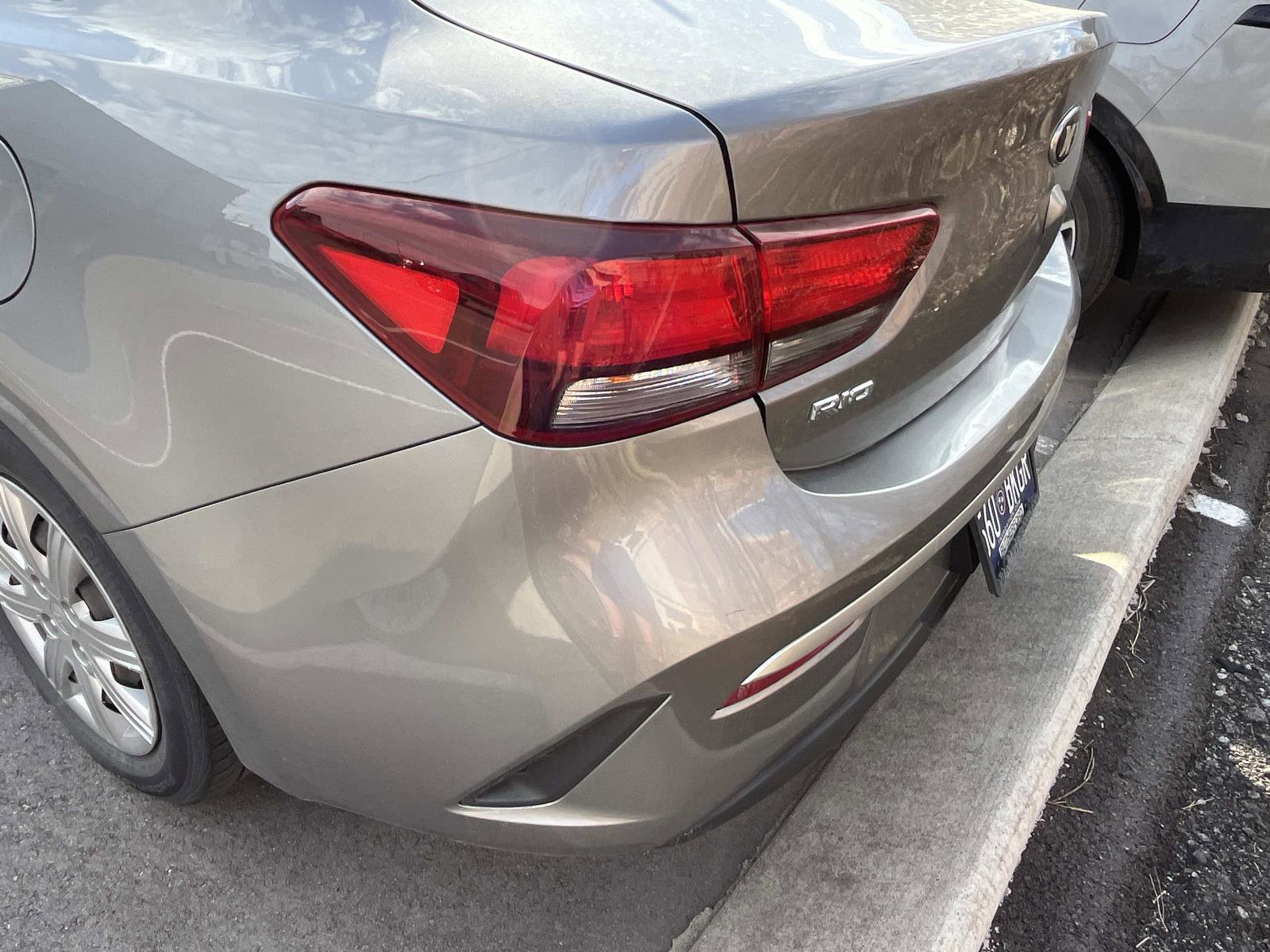 Used 2021 Kia Rio S image 4