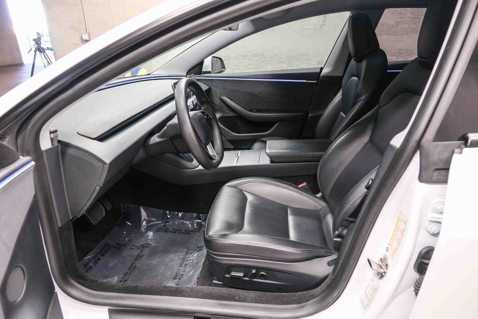 Used 2024 Tesla Model 3 Standard Range RWD image 20