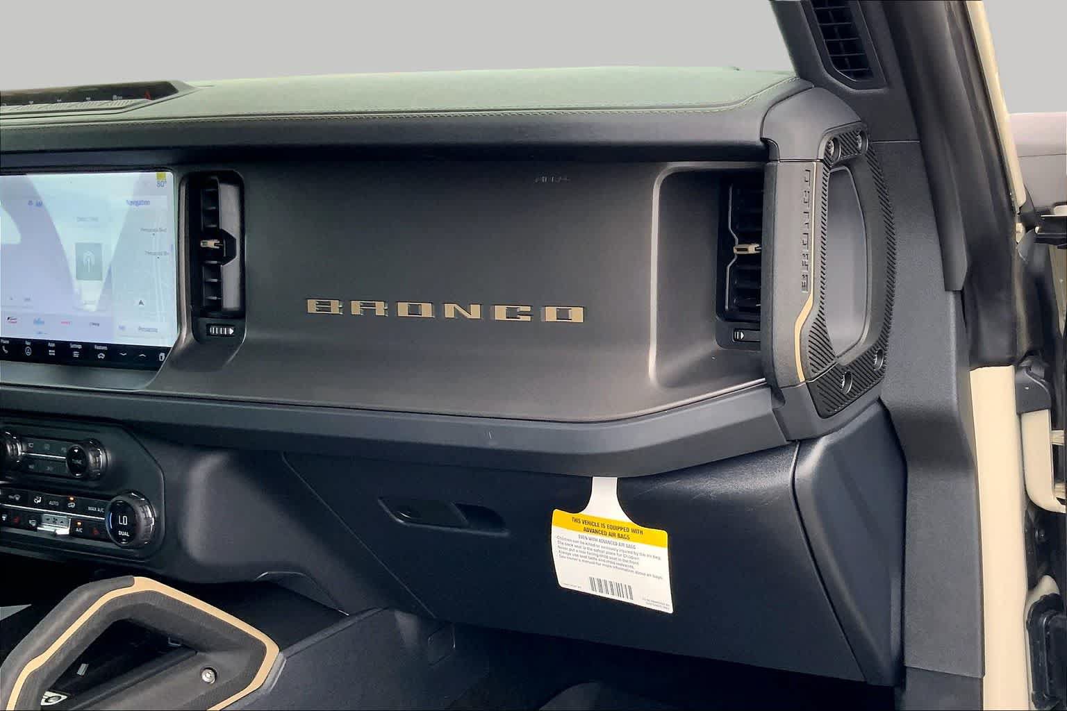 Certified 2025 Ford Bronco Badlands AWD/4WD image 18