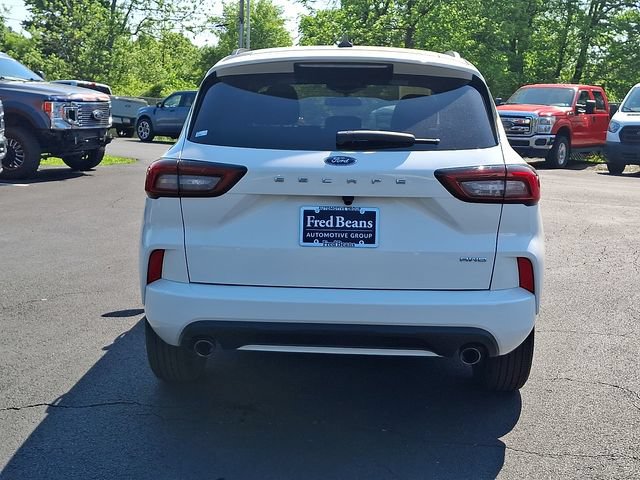 Certified 2023 Ford Escape ST-Line AWD/4WD image 10