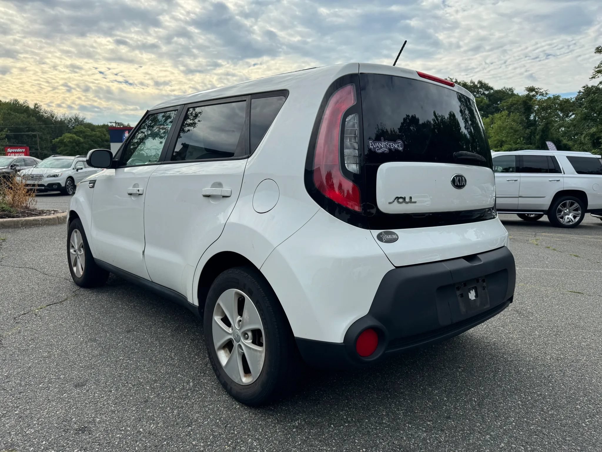 Used 2014 Kia Soul FWD image 3