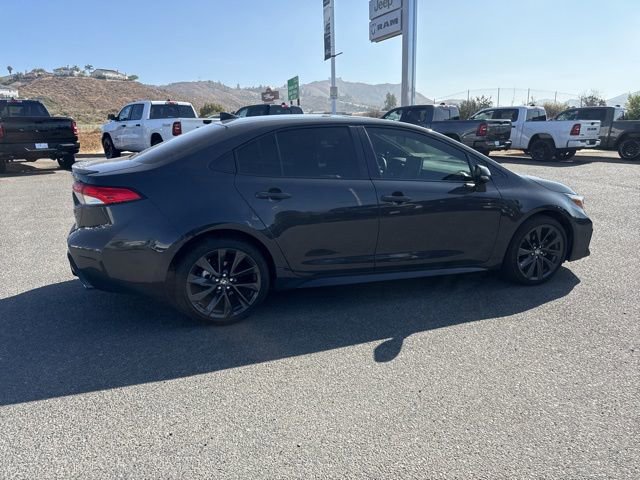 Used 2025 Toyota Corolla SE w/ SE Premium Package image 10
