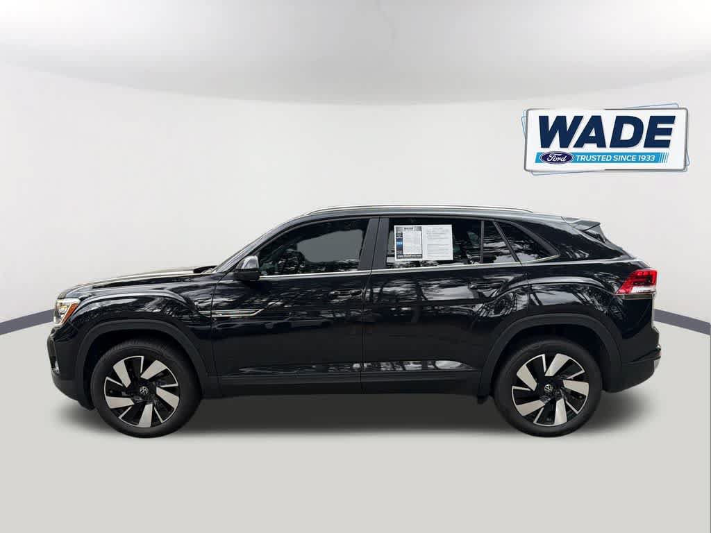 Used 2024 Volkswagen Atlas Cross Sport SE FWD image 8