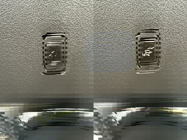 Used 2021 Chevrolet Traverse Premier image 9