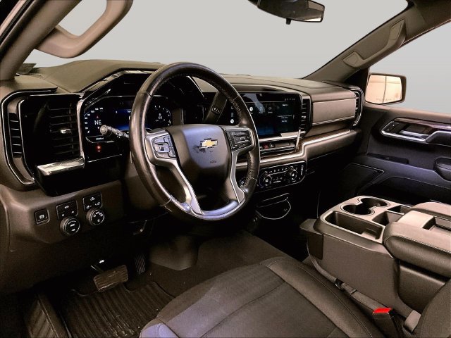 Used 2022 Chevrolet Silverado 1500 LT AWD/4WD image 13