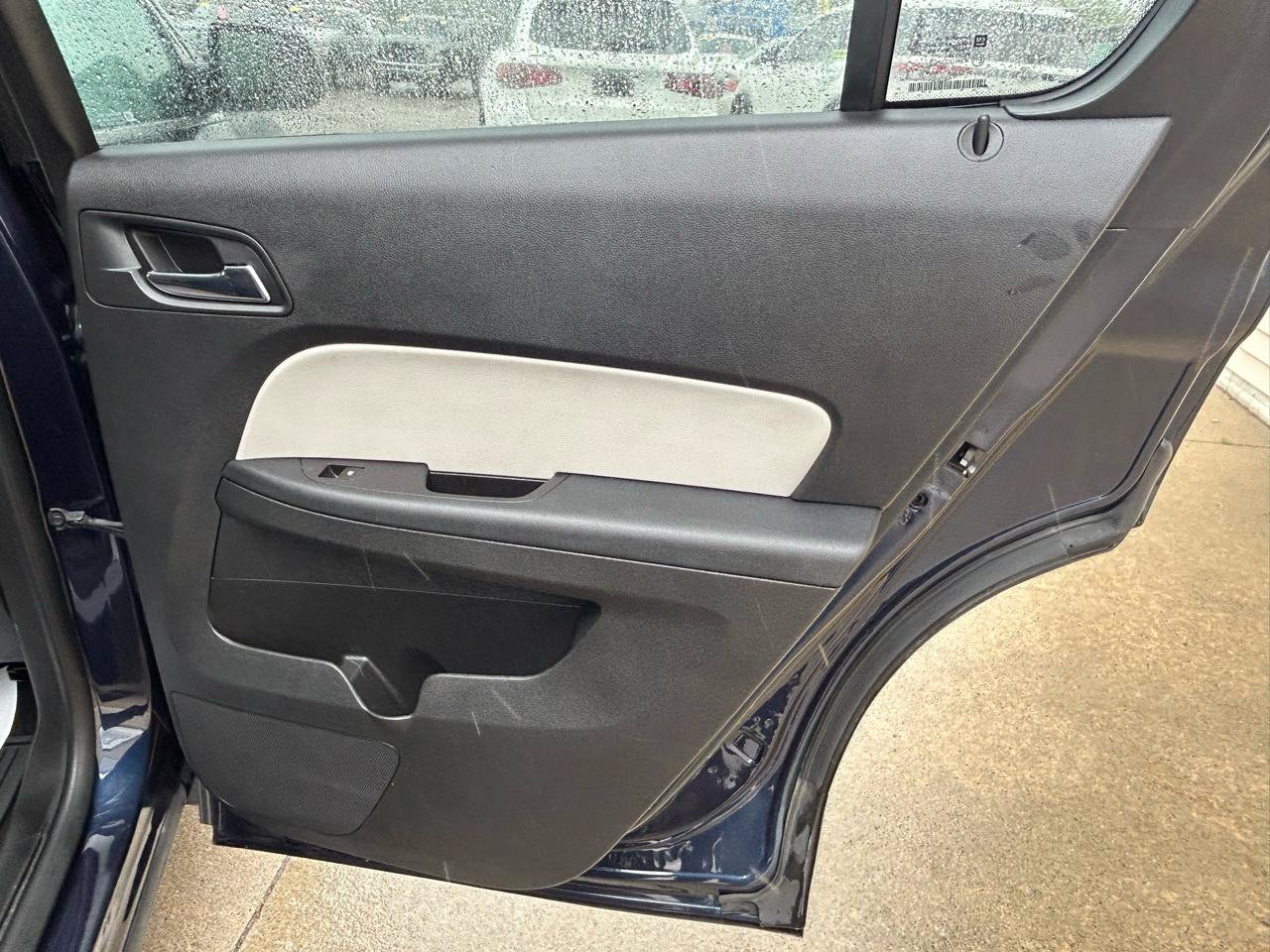 Used 2016 Chevrolet Equinox LT FWD image 15