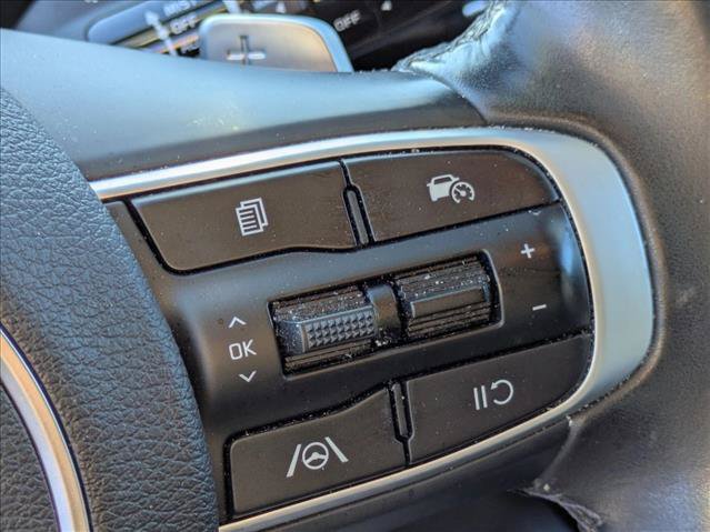 Used 2023 Kia Sportage EX AWD/4WD image 13