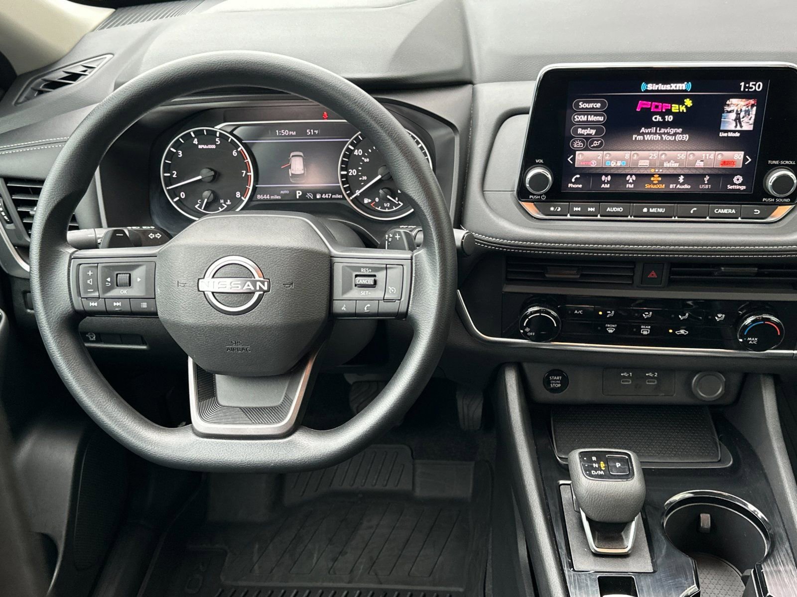 Used 2025 Nissan Rogue S image 13