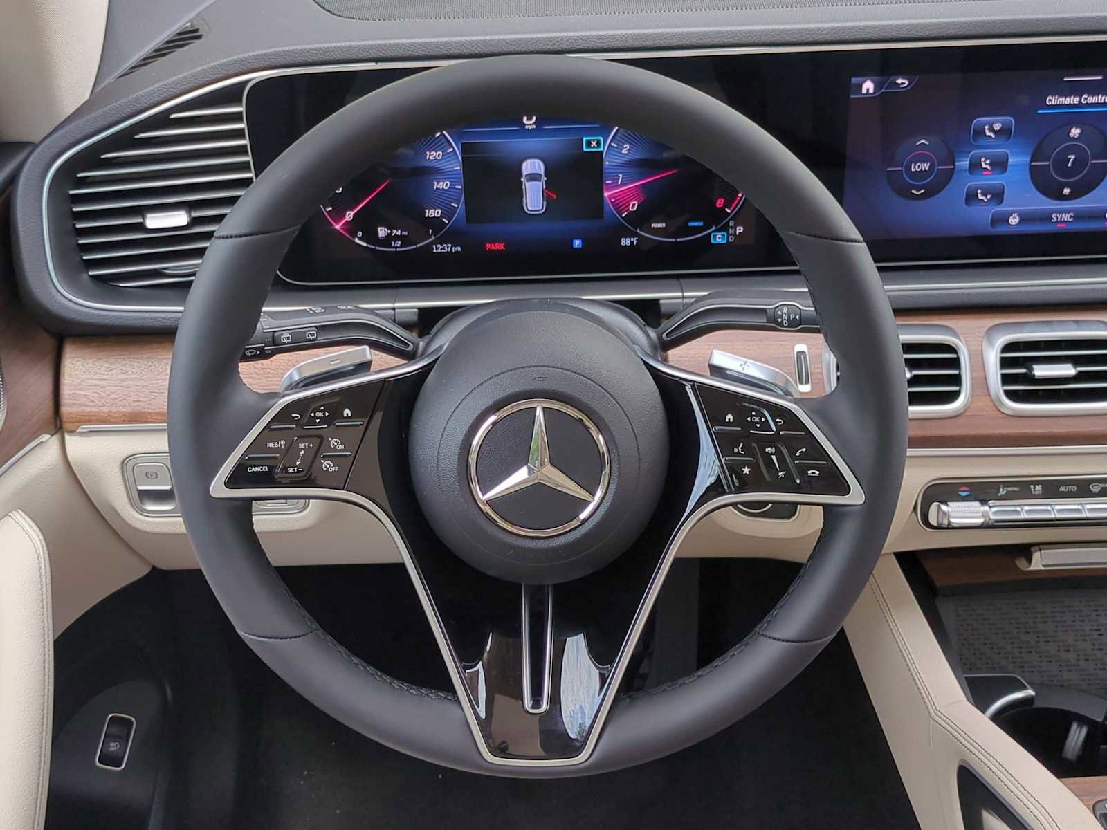 Used 2026 Mercedes-Benz GLE 350 4MATIC image 25