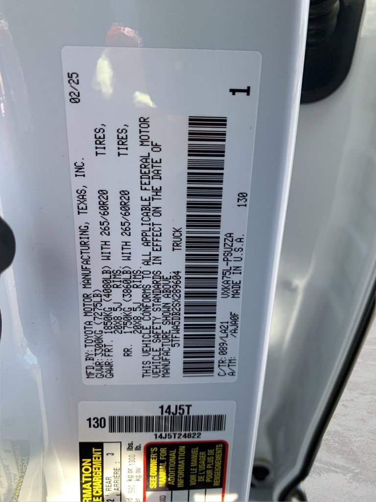 New 2025 Toyota Tundra Platinum image 32