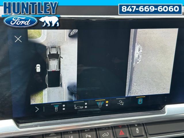 Used 2024 Chevrolet Silverado 3500 High Country w/ High Country Premium Package image 25