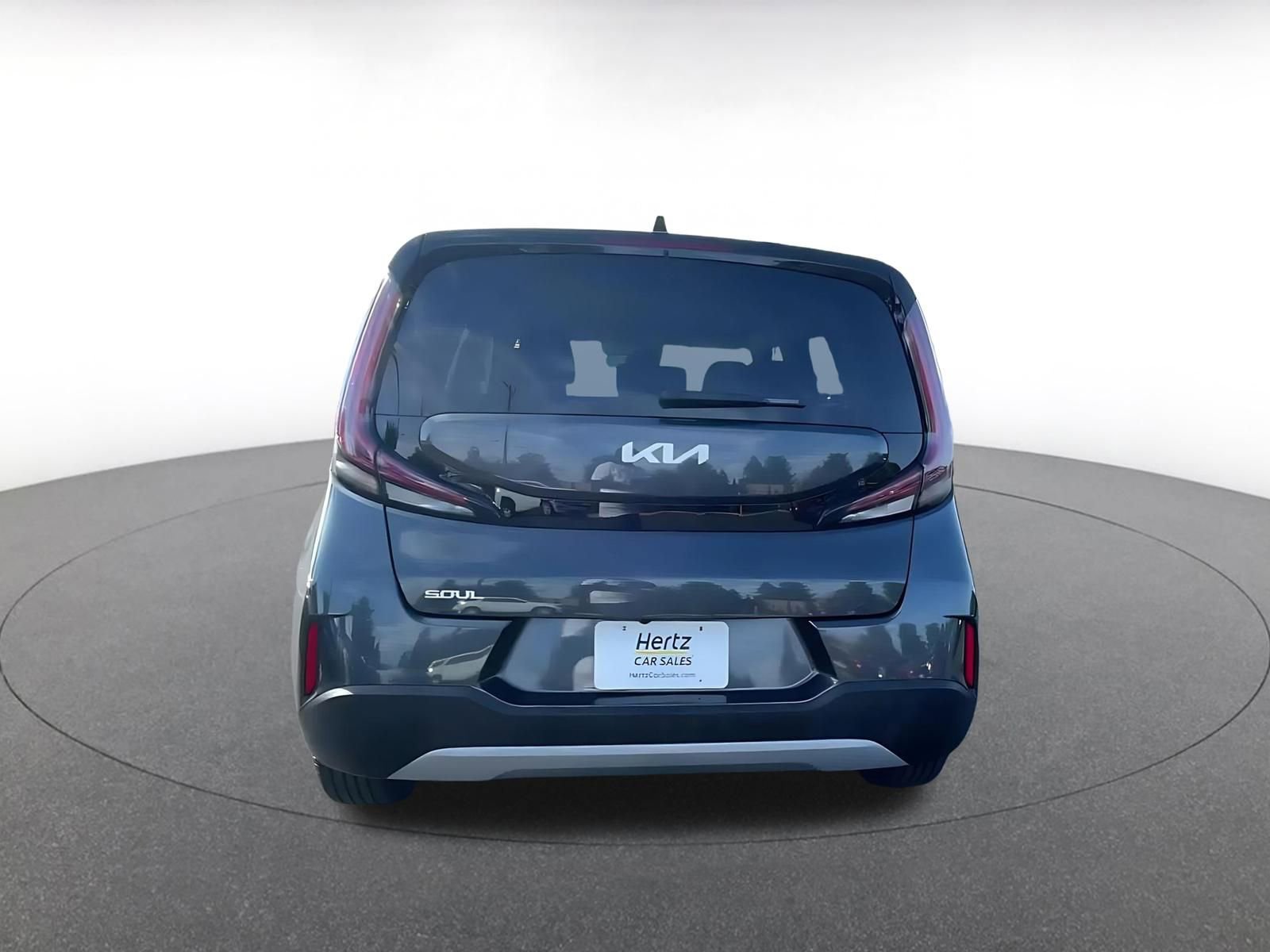 Used 2025 Kia Soul LX w/ LX Technology Package image 12