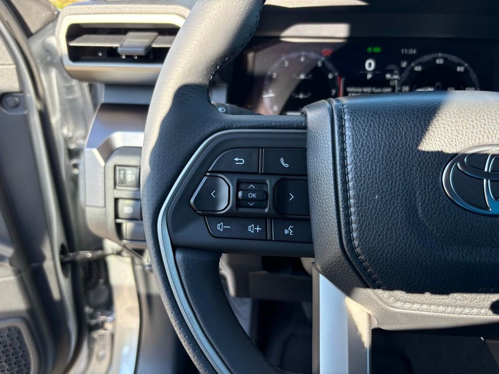 Used 2025 Toyota 4Runner TRD Off-Road Premium image 25