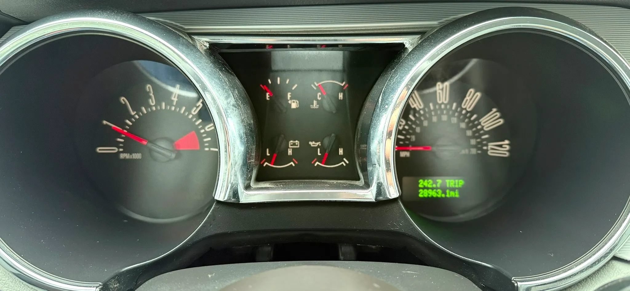 Used 2009 Ford Mustang Premium RWD image 13