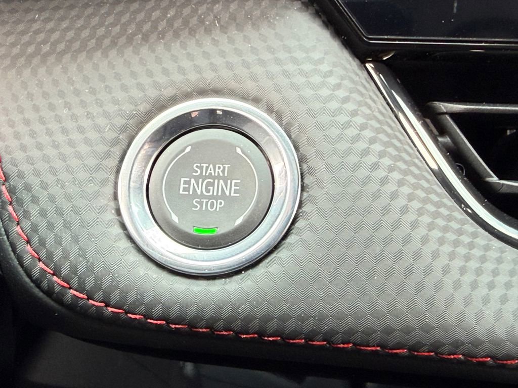 Used 2026 Chevrolet Equinox RS w/ Convenience Package III FWD image 35