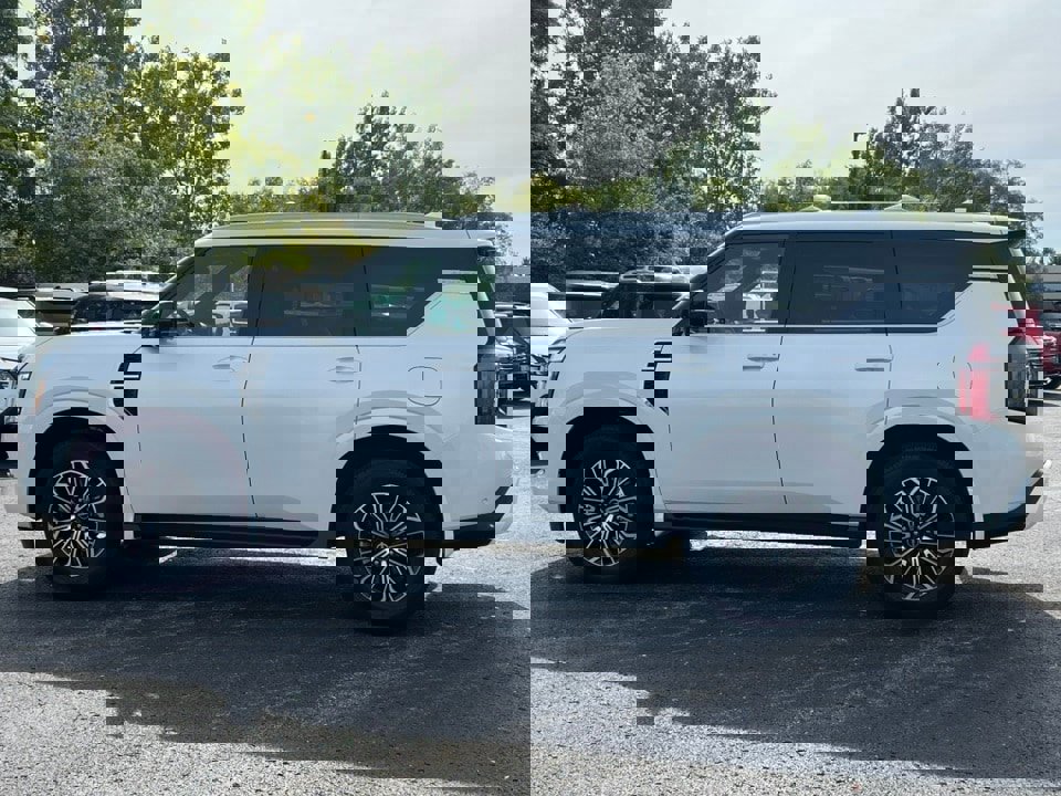 New 2026 Nissan Armada SL w/ Captain's Chari Seat Package image 49