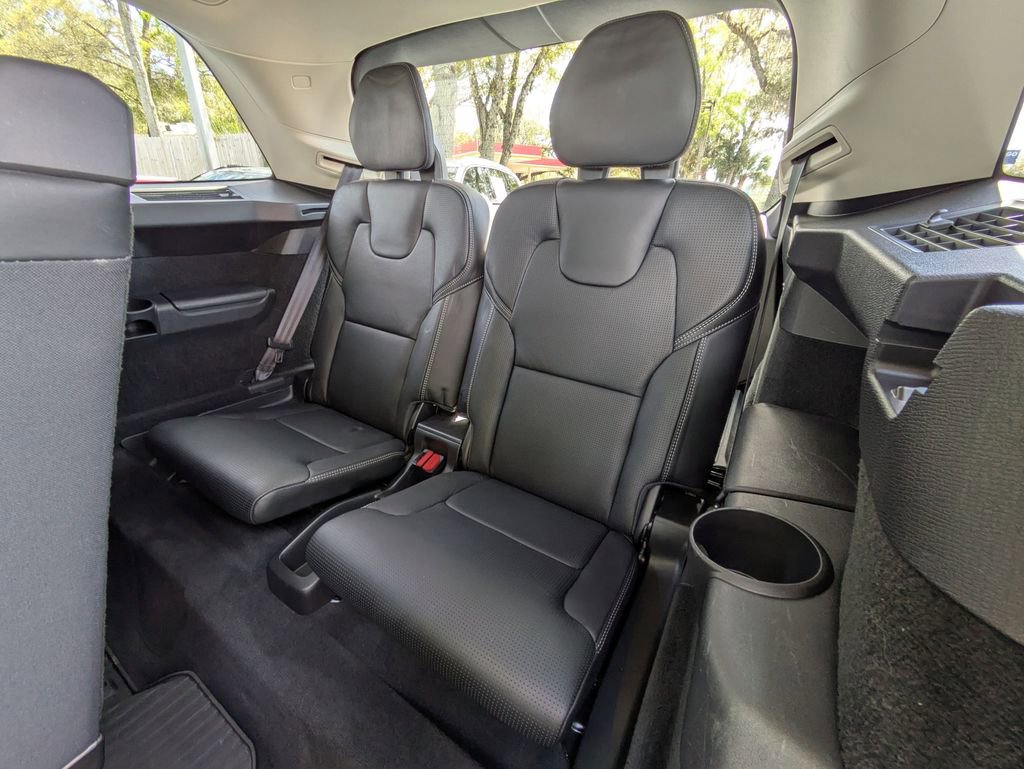 Used 2020 Volvo XC90 T6 Inscription w/ Protection Package Premier image 18