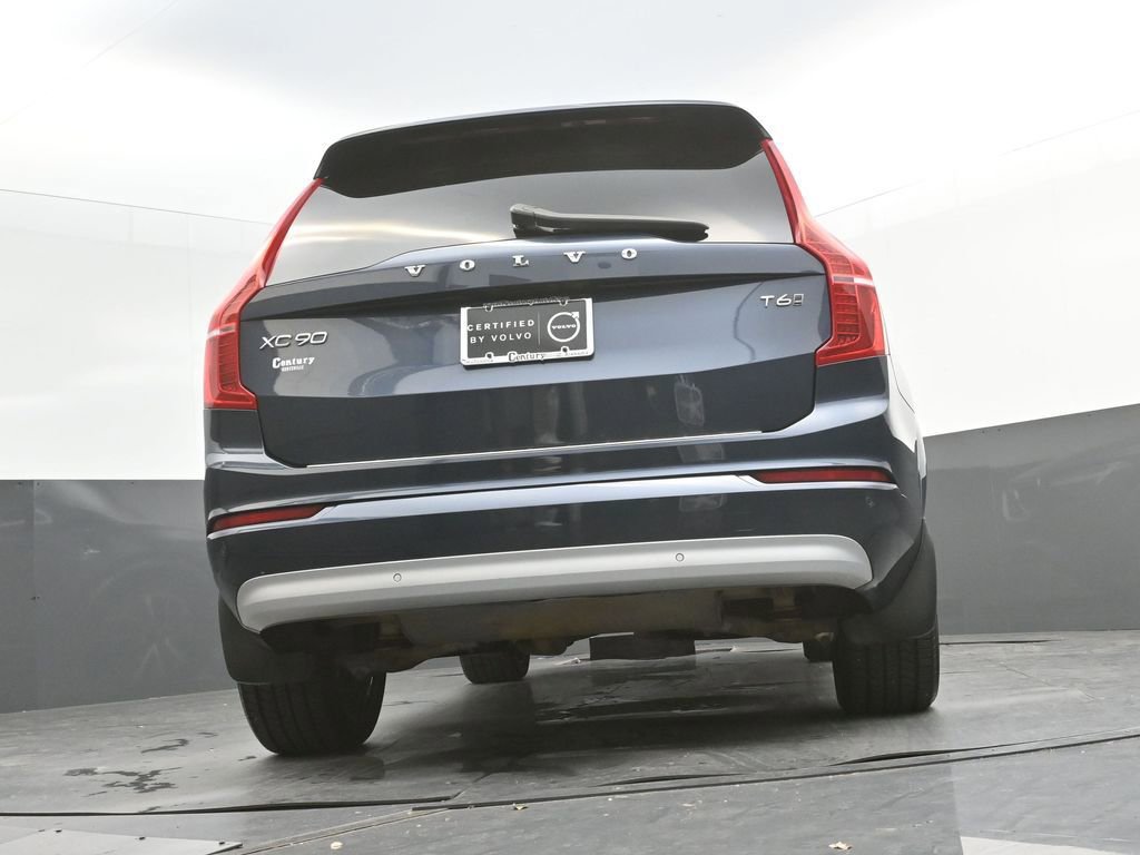 Certified 2022 Volvo XC90 T6 Momentum image 34