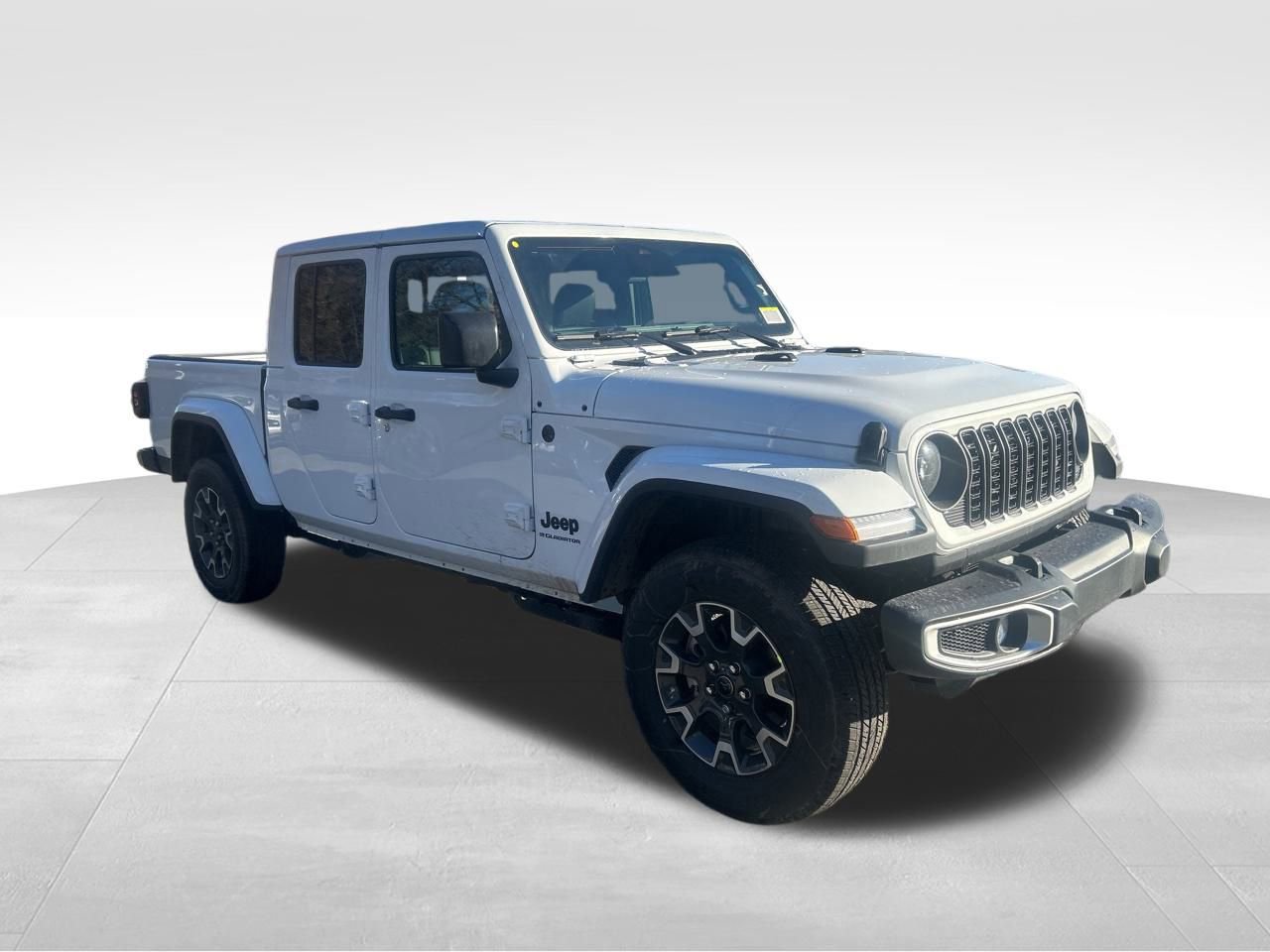 New 2026 Jeep Gladiator Sahara image 7