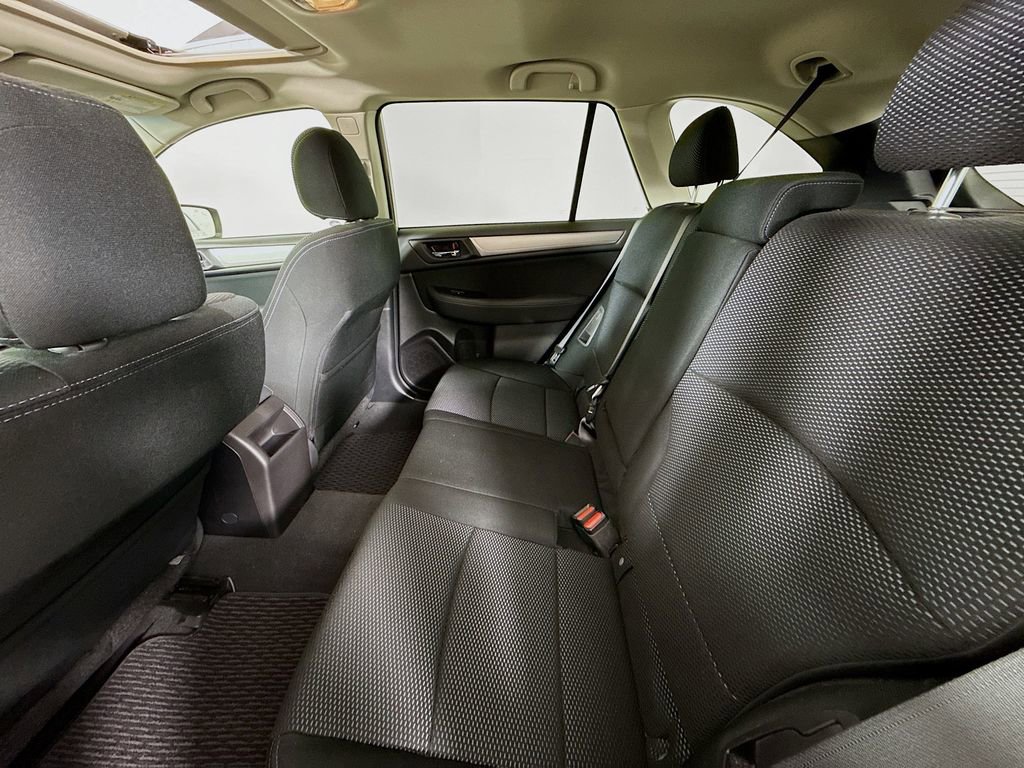 Used 2017 Subaru Outback 2.5i Premium image 28