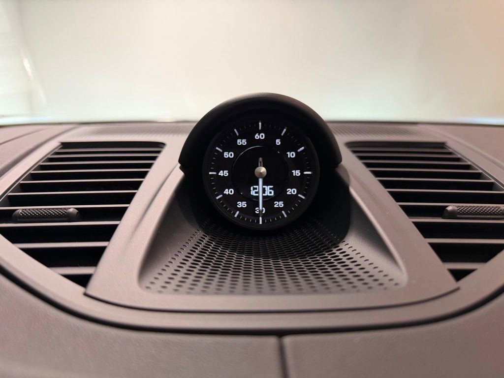 New 2026 Porsche Panamera 4 image 23