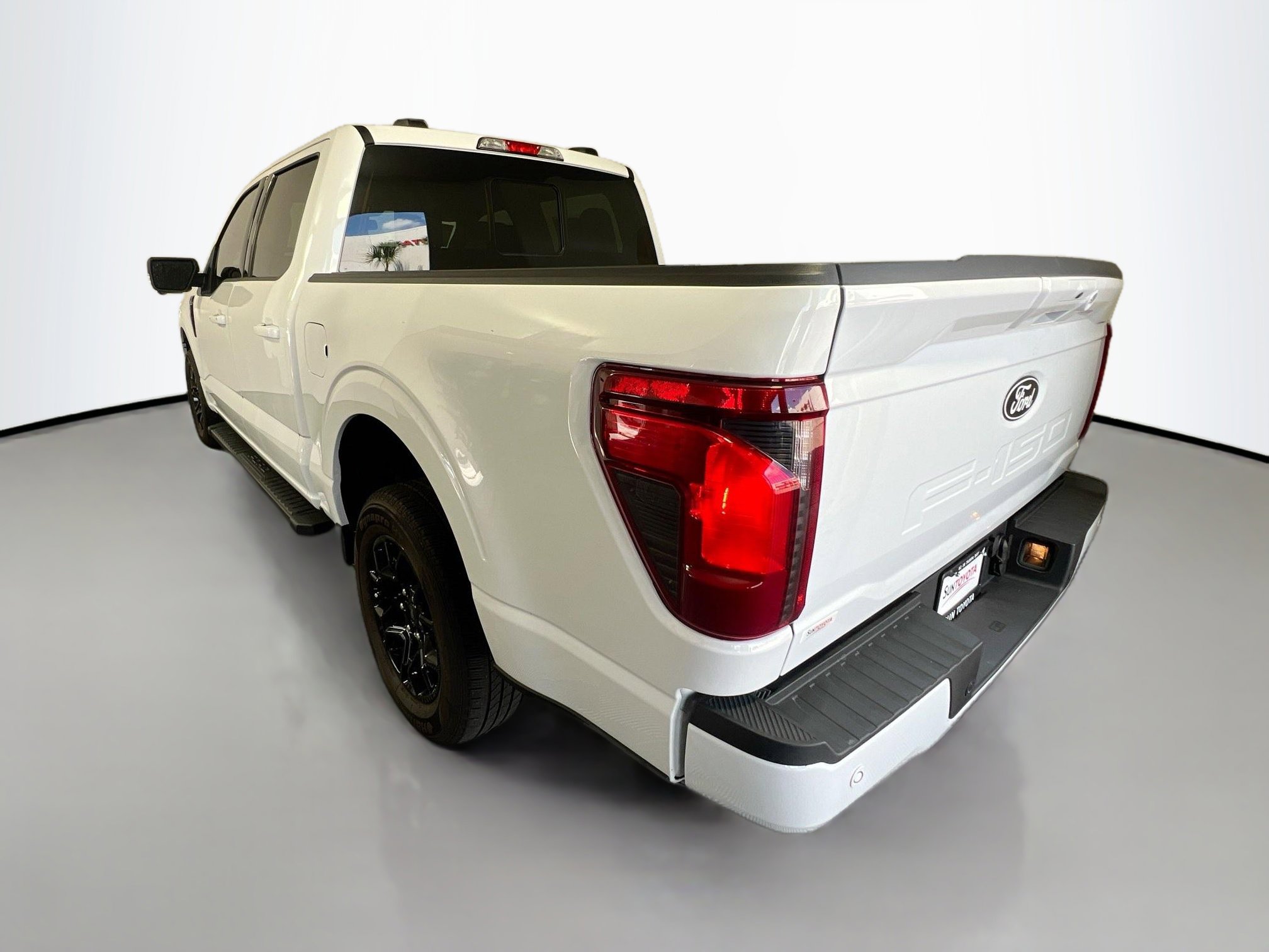 Used 2025 Ford F150 XLT w/ Equipment Group 302A MID image 6